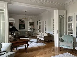 Detail des fertiggestellten Salons